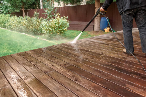 Best Pool Deck Cleaning  in Lockport, NY